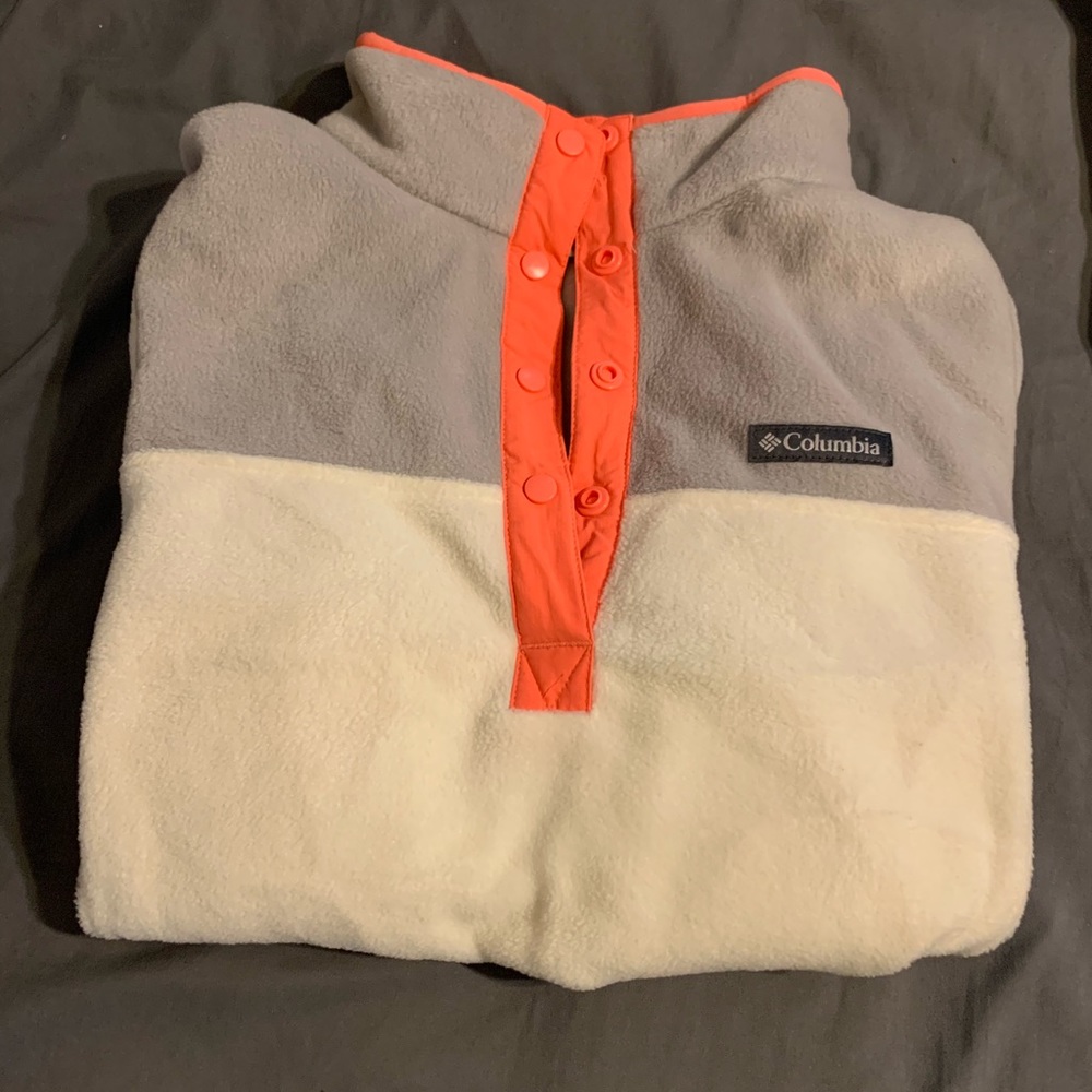Women’s Columbia half button sweater
